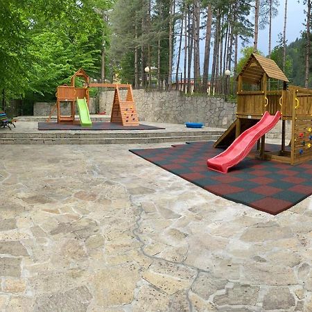 Balkan Hotel Чифлик Экстерьер фото